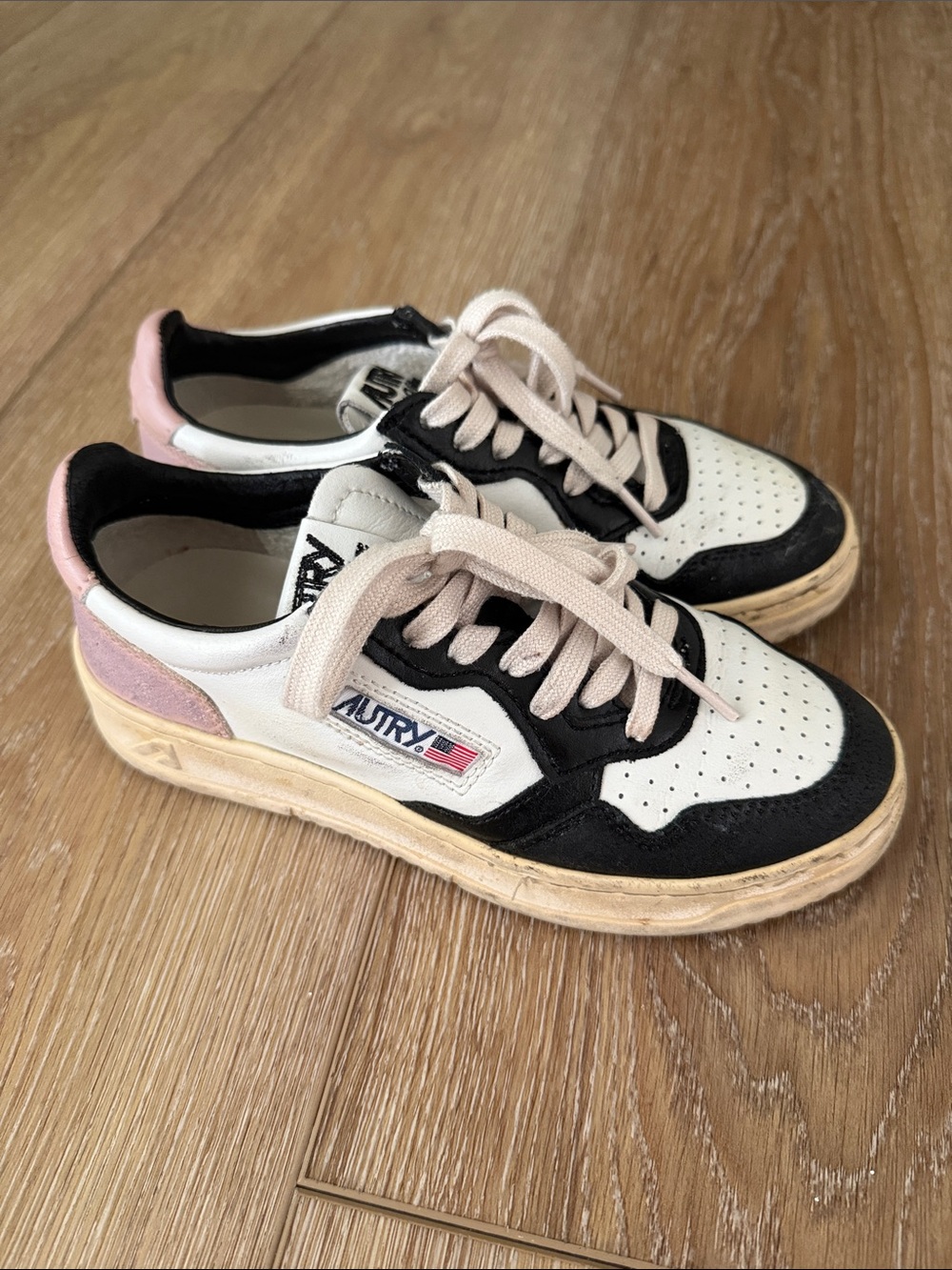 Audry Women Super Vintage in black/pink